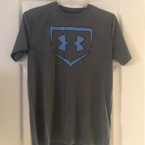 Under Armour heat gear  YXL grey tee